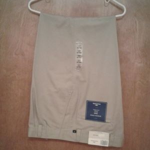 Men`s khaki Dockers.  Size 38× 30. Brand new